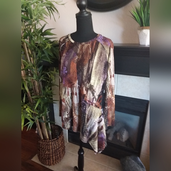 ERIN LONDON - Ladies Tunic Top - Picture 3 of 9